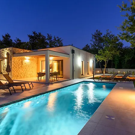 Frame West - New Build In Istria With Private Pool Butkovici (Istria)