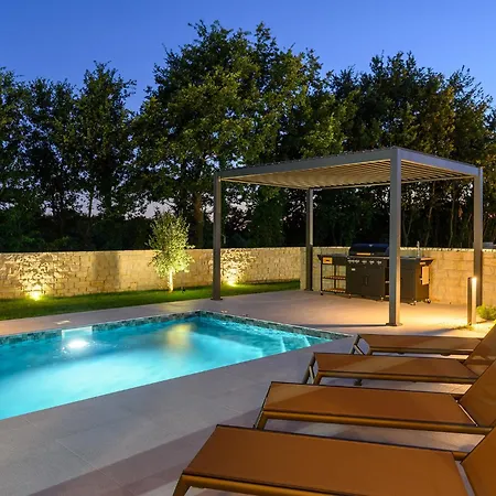 Frame West - New Build In Istria With Private Pool Butkovici (Istria)
